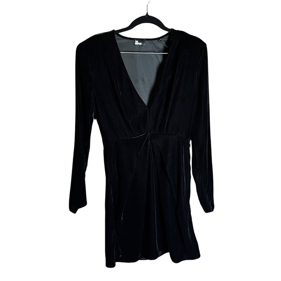 The Kooples Velvet Black Faux Wrap Mini Dress Long Sleeve Size 6 Cocktail Party - Picture 10 of 16